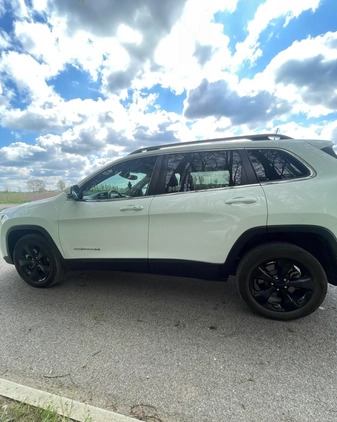 Jeep Cherokee cena 88900 przebieg: 46000, rok produkcji 2021 z Łapy małe 742